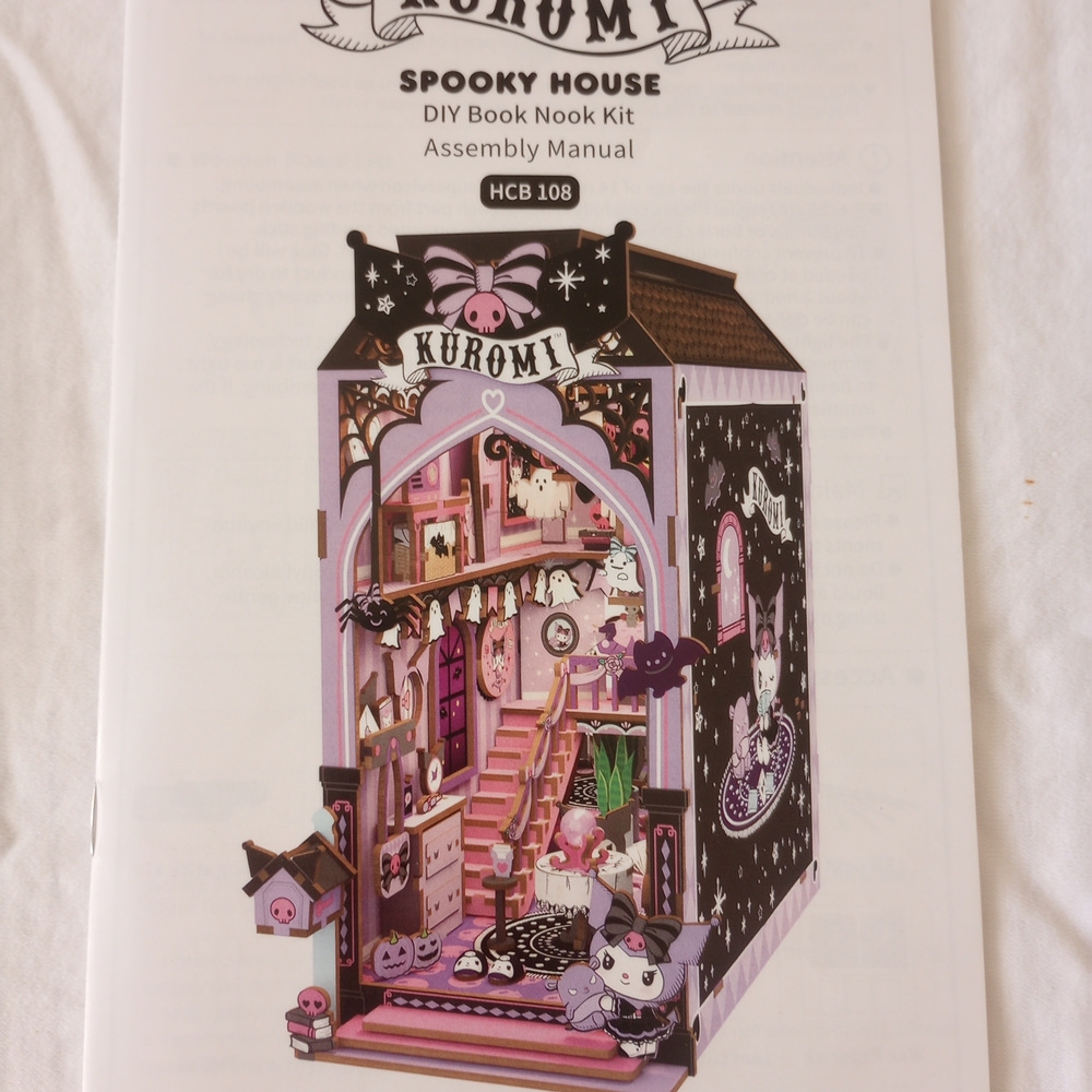 Sanrio Kuromi Spooky House DIY Kit - Pink and Black